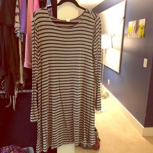 Large Knit Swing Dress, Long Sleeves - worn once
